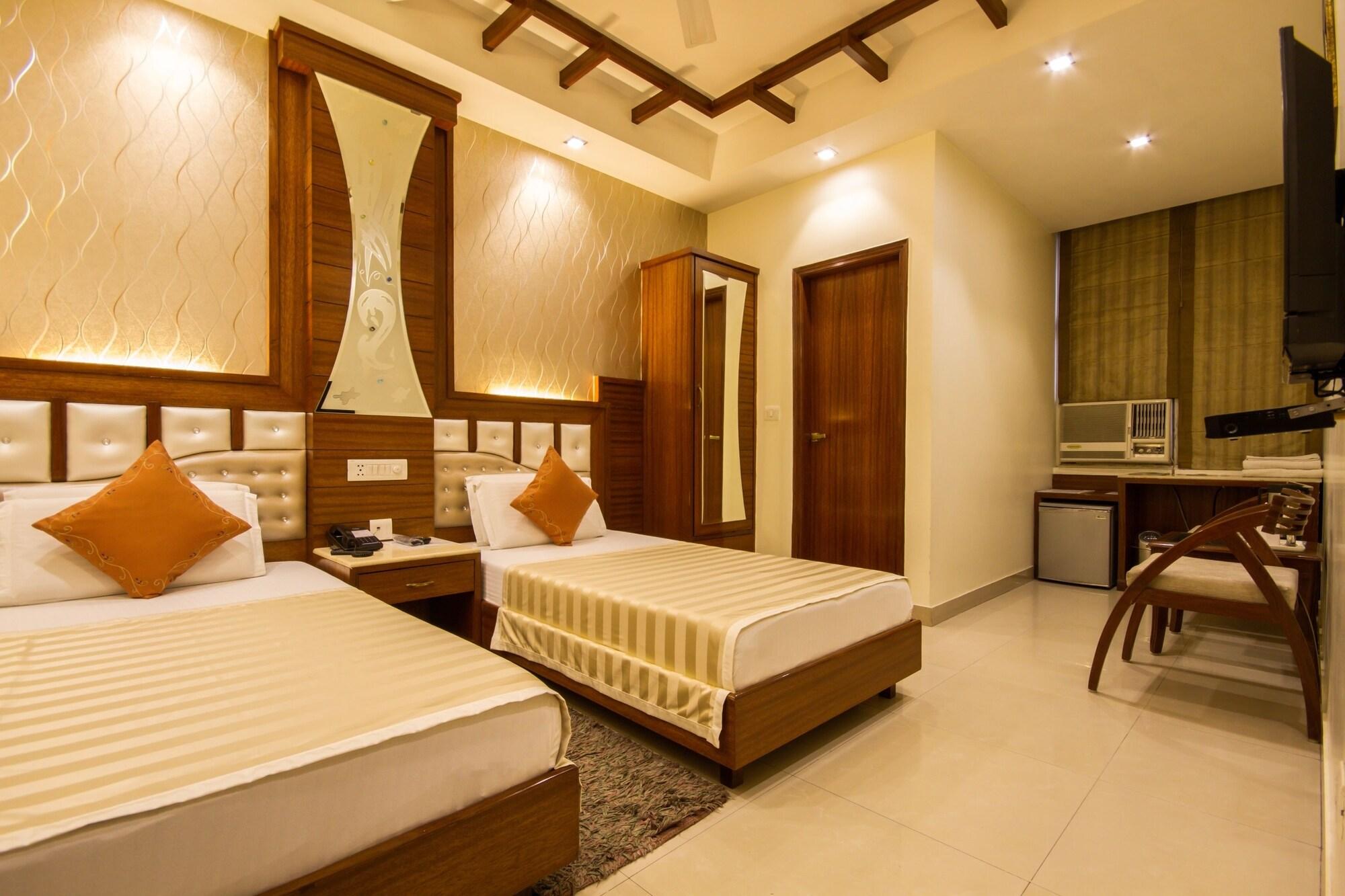 Hotel Aster Inn New Delhi Zewnętrze zdjęcie