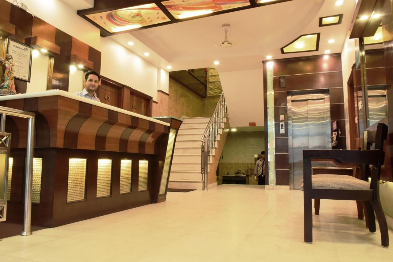 Hotel Aster Inn New Delhi Zewnętrze zdjęcie