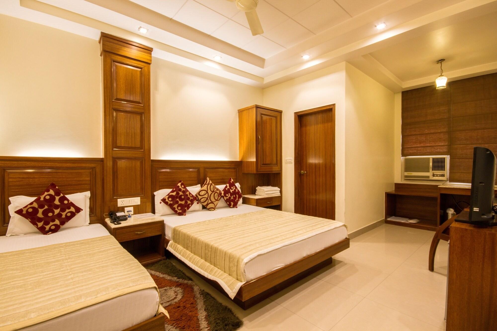 Hotel Aster Inn New Delhi Zewnętrze zdjęcie