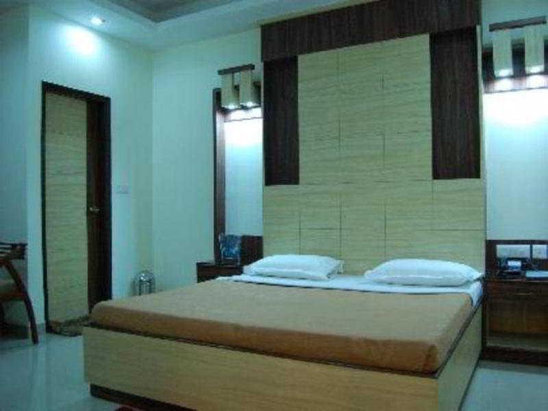 Hotel Aster Inn New Delhi Zewnętrze zdjęcie